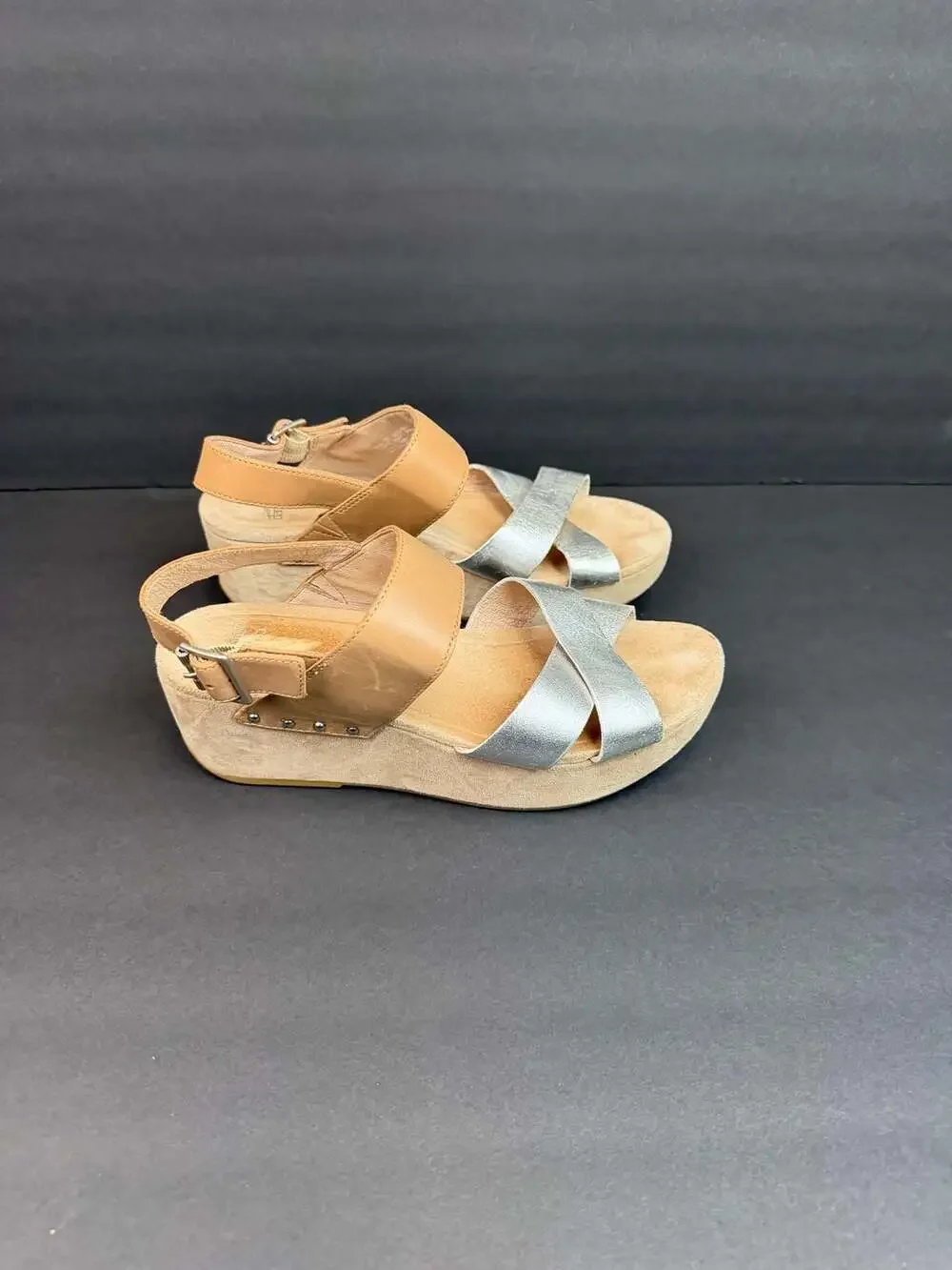 Dansko Women's Metallic Silver Tan Leather Platform Wedge Sandals US 8.5 EU 39
